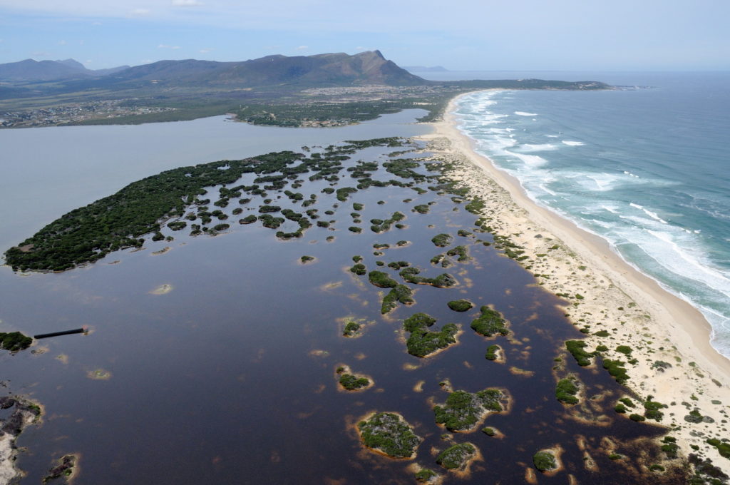 Bot River Estuary, very full, flooding towards Kleinmond